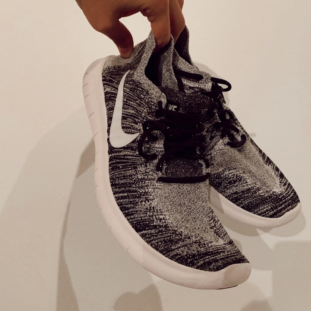 NIKE free run